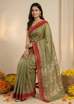Green Dupion Silk Saree With Blouse Piece