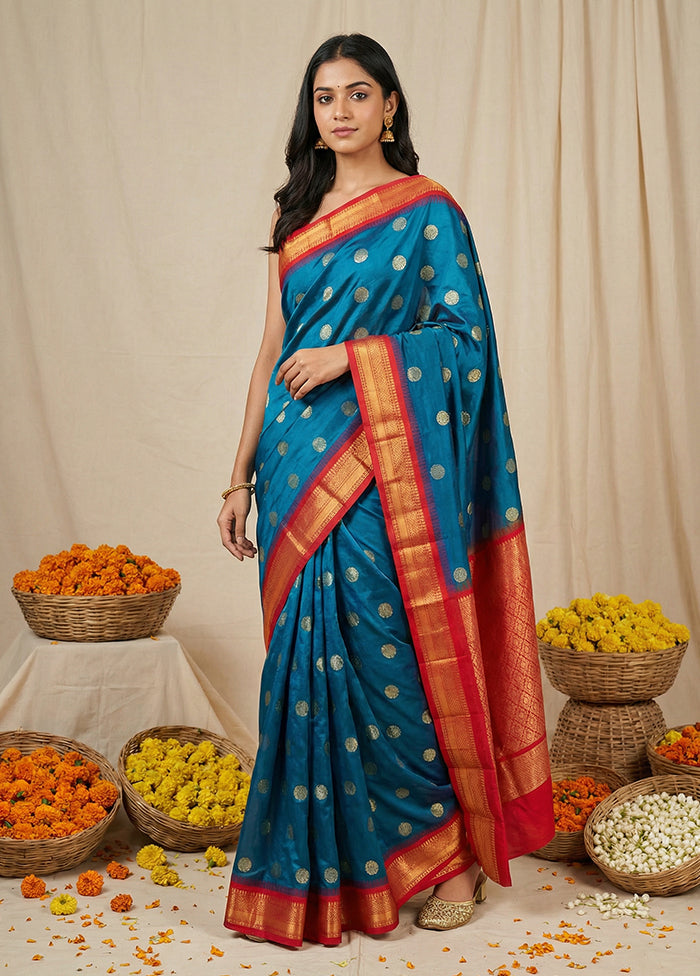 Blue Handloom Kanjivaram Pure Silk Saree With Blouse Piece