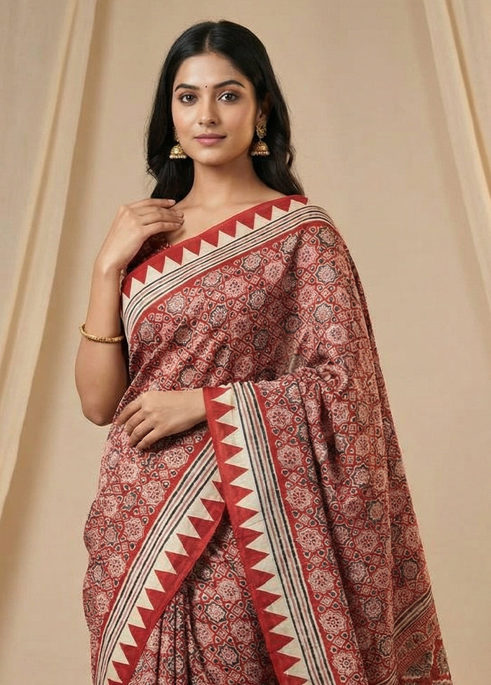 Red Printed Silk Saree Without Blouse Piece