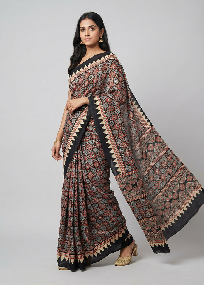 Black Printed Silk Saree Without Blouse Piece