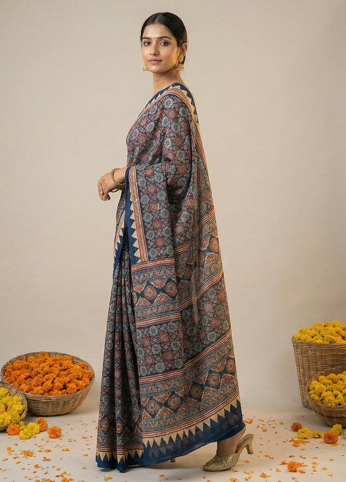Blue Printed Silk Saree Without Blouse Piece