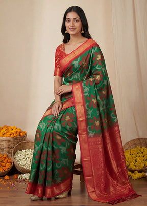 Green Dupion Silk Saree With Blouse Piece