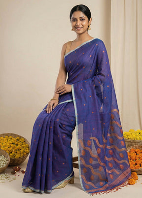 Blue Matka Silk Saree With Blouse Piece