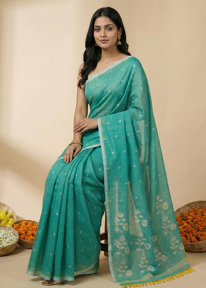 Green Matka Silk Saree With Blouse Piece