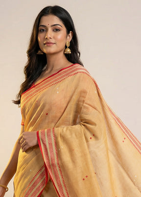 Cream Matka Silk Saree With Blouse Piece