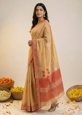 Cream Matka Silk Saree With Blouse Piece