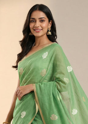 Green Matka Silk Saree With Blouse Piece