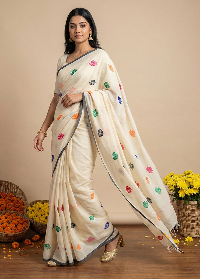 Cream Matka Silk Saree With Blouse Piece