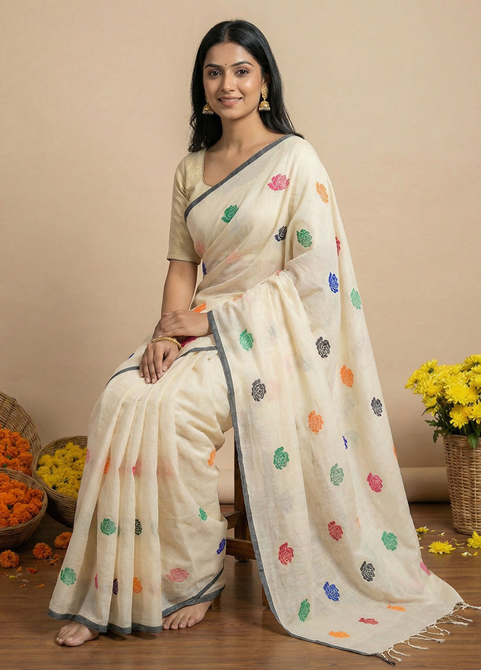 Cream Matka Silk Saree With Blouse Piece