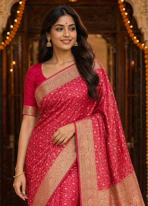 Pink Tanchoi Silk Saree With Blouse Piece
