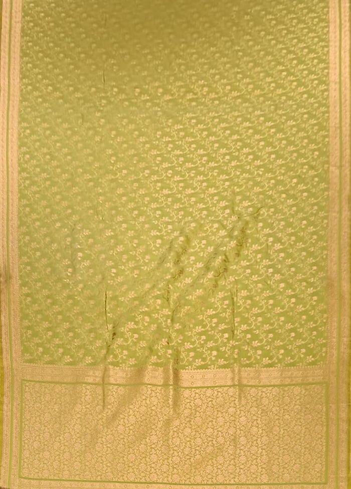 Green Katan Silk Saree With Blouse Piece