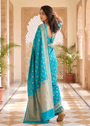 Blue Katan Silk Saree With Blouse Piece