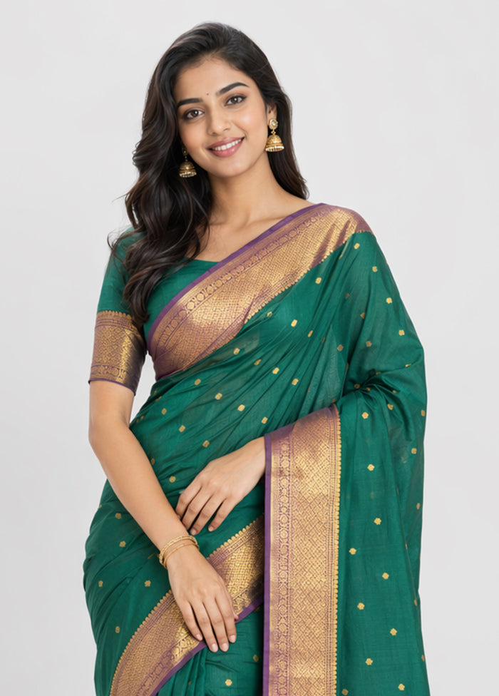 Green Kanjivaram Silk Saree With Blouse Piece