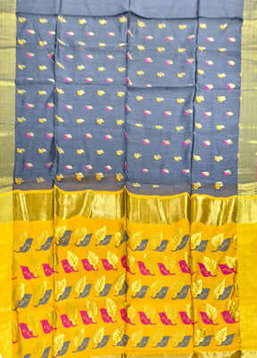 Blue Matka Silk Saree With Blouse Piece