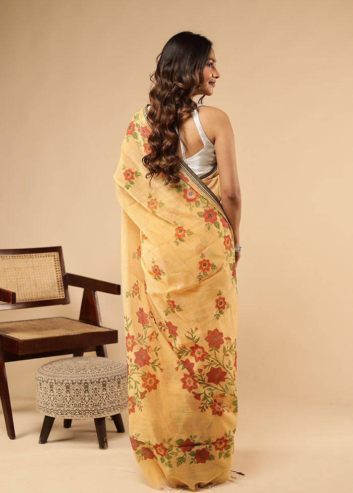 Yellow Matka Silk Saree With Blouse Piece