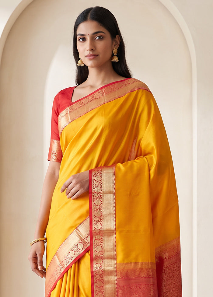Yellow Handloom Kanjivaram Pure Silk Saree With Blouse Piece