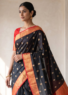 Black Handloom Kanjivaram Pure Silk Saree With Blouse Piece
