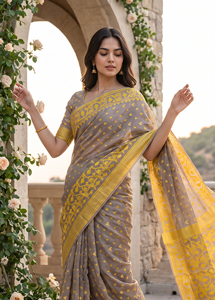 Cream Jamdani Cotton Saree Without Blouse Piece