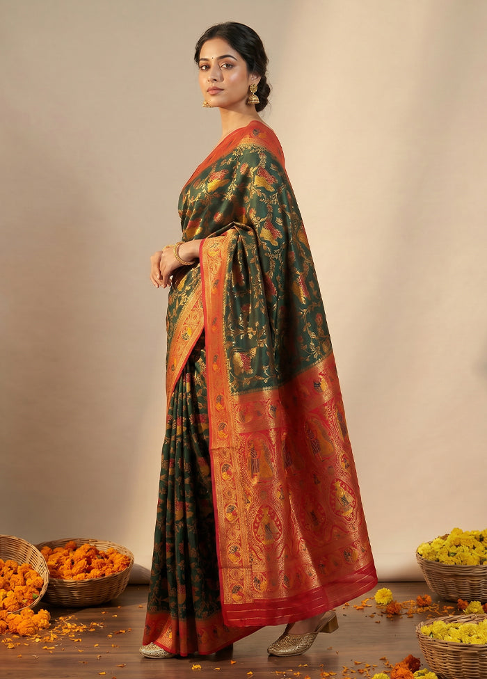 Green Dupion Silk Saree With Blouse Piece