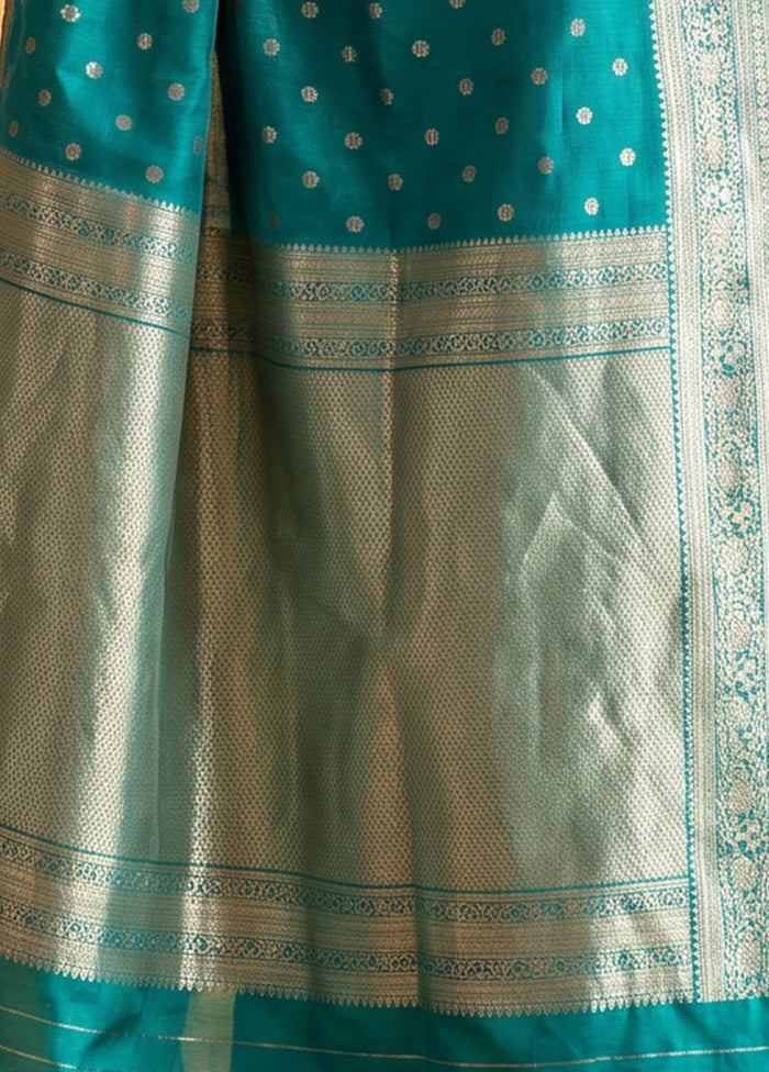 Green Katan Silk Saree With Blouse Piece