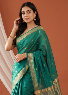 Green Cotton Saree With Blouse Piece
