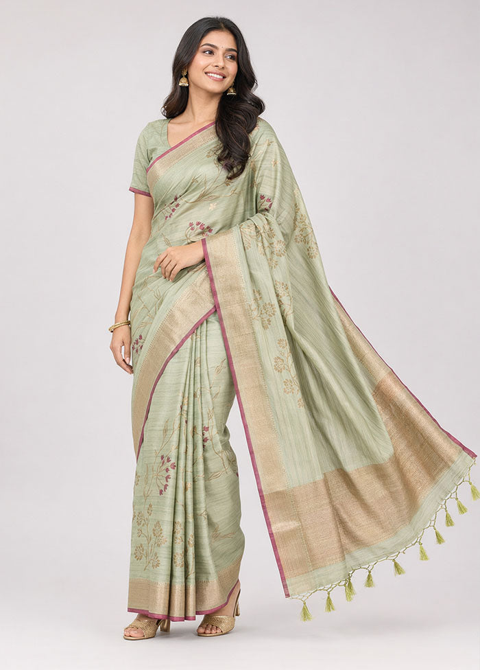 Green Cotton Saree With Blouse Piece