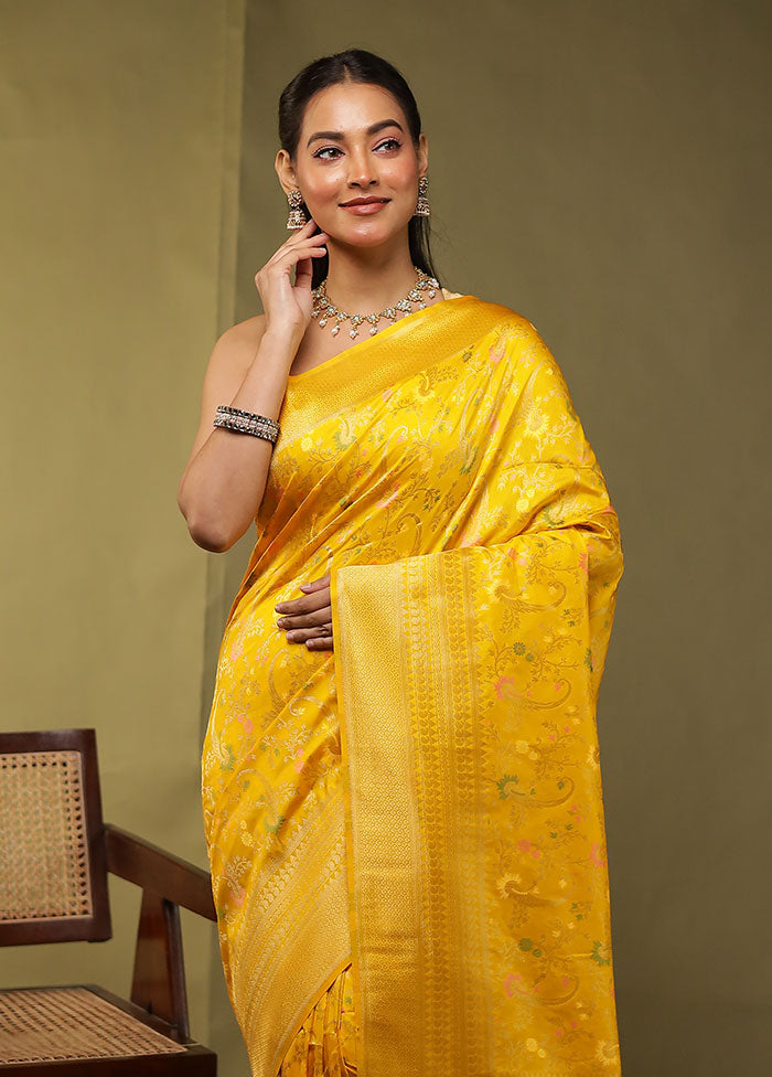 Yellow Dupion Silk Saree With Blouse Piece