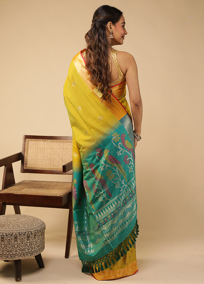 Green Dupion Silk Saree With Blouse Piece