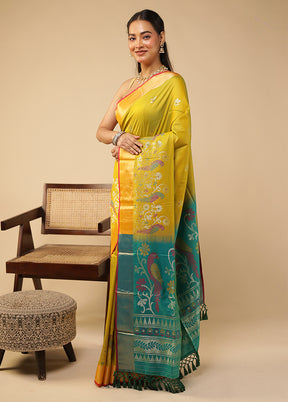 Green Dupion Silk Saree With Blouse Piece