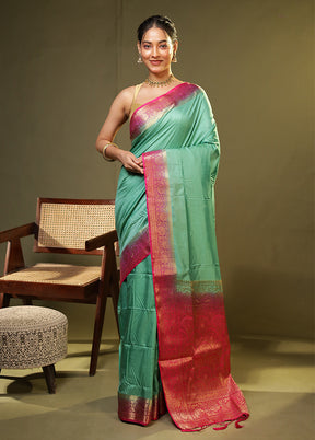 Green Dupion Silk Saree With Blouse Piece