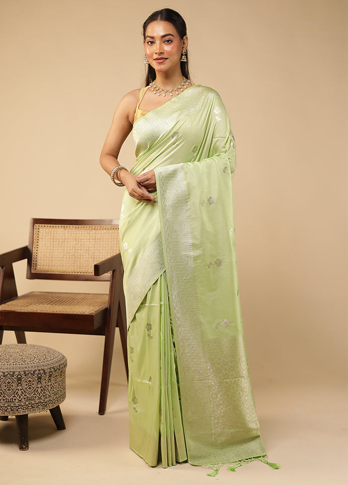 Green Dupion Silk Saree With Blouse Piece