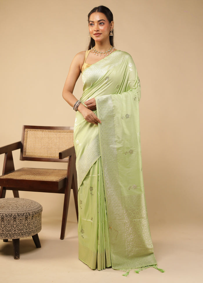 Green Dupion Silk Saree With Blouse Piece
