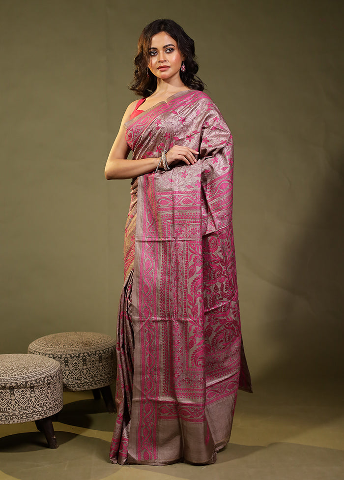 Cream Handloom Kantha Stitch Pure Silk Saree With Blouse Piece