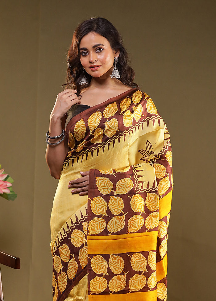Yellow Printed Pure Silk Saree Without Blouse Piece