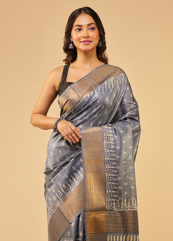 Grey Tussar Silk Saree With Blouse Piece