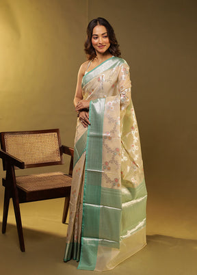 Cream Cotton Saree With Blouse Piece
