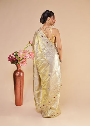 Gold Handloom Kanchipuram Pure Silk Saree With Blouse Piece