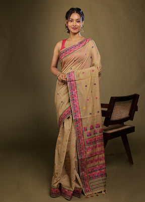 Cream Assam Silk Saree With Blouse Piece