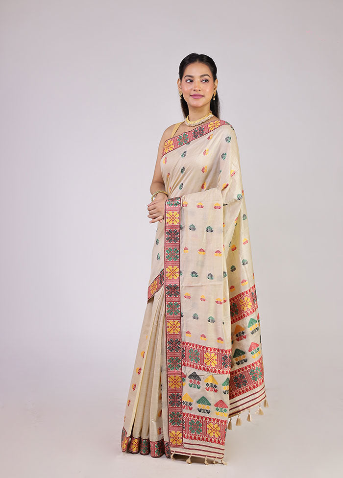 Cream Assam Silk Saree With Blouse Piece