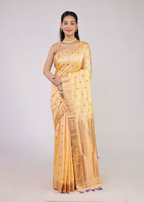 Cream Assam Silk Saree With Blouse Piece