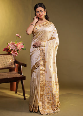 Cream Assam Silk Saree With Blouse Piece