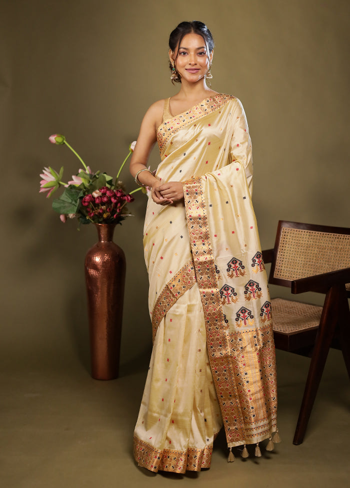 Cream Assam Silk Saree With Blouse Piece