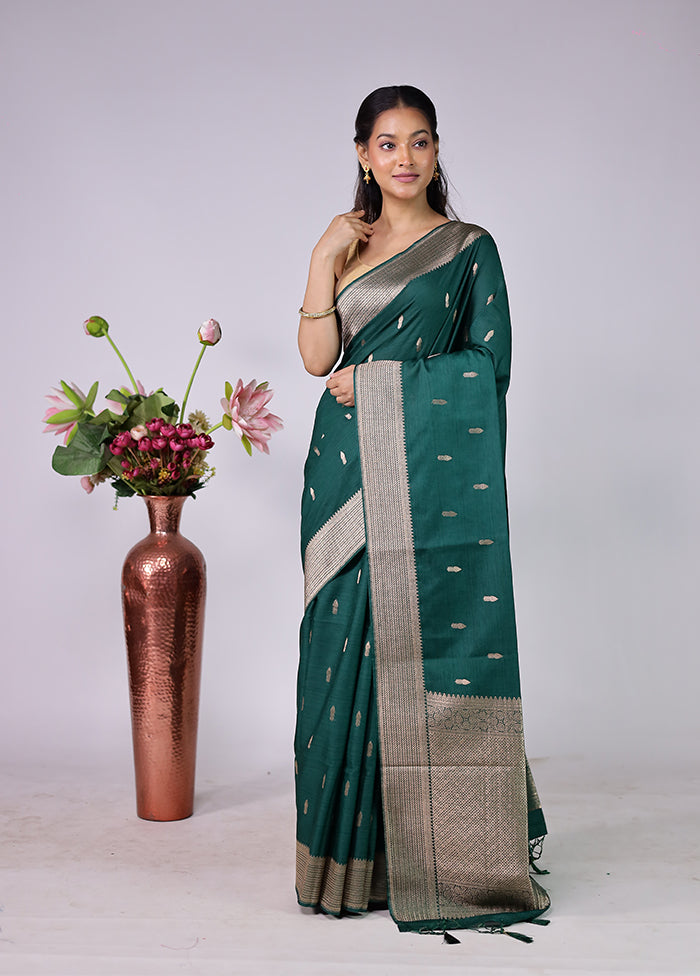 Green Dupion Silk Saree With Blouse Piece