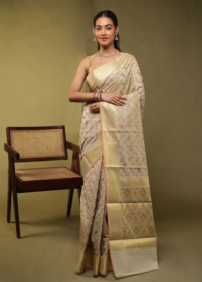 Cream Pure Cotton Saree With Blouse Piece