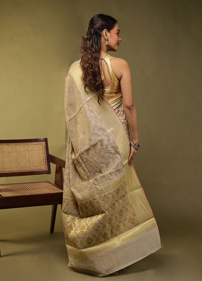 Cream Pure Cotton Saree With Blouse Piece