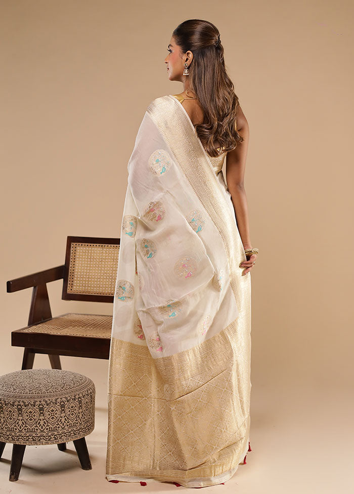 White Georgette Saree With Blouse Piece