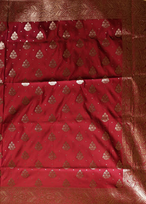 Purple Banarasi Silk Saree With Blouse Piece