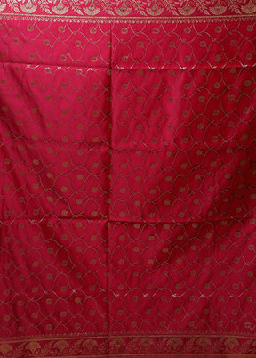 Pink Banarasi Silk Saree With Blouse Piece