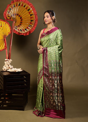 Green Tanchoi Silk Saree With Blouse Piece