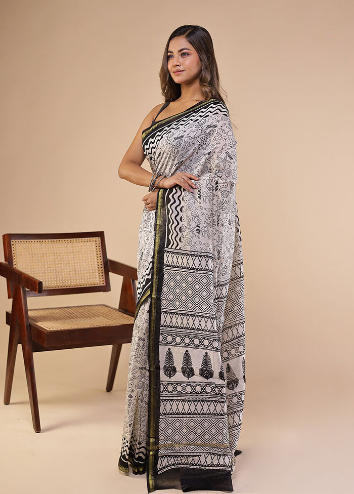 White Chanderi Silk Saree With Blouse Piece